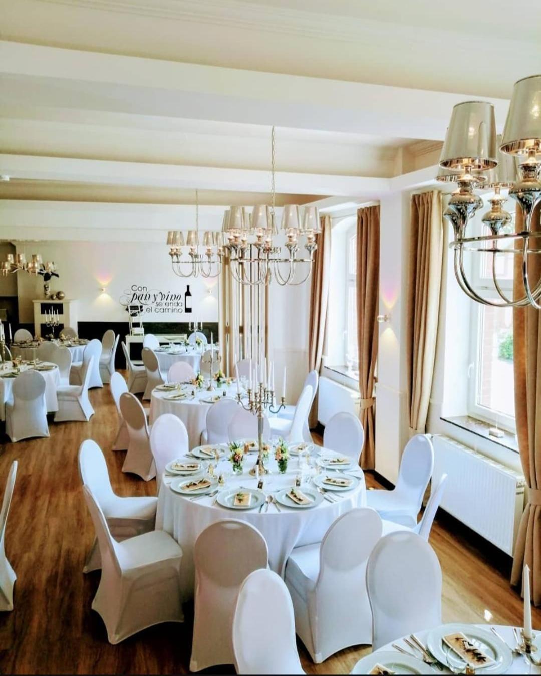 Zur Sonne "Gasthaus-Bar-Events" Poppenhausen Luaran gambar