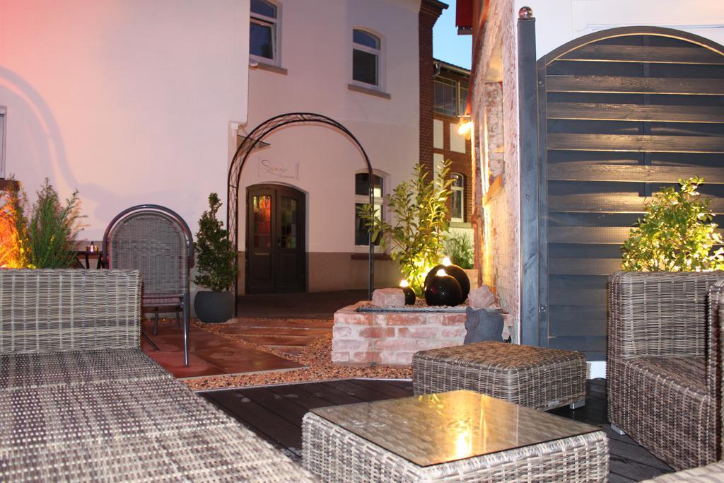 Zur Sonne "Gasthaus-Bar-Events" Poppenhausen Luaran gambar
